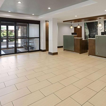 La Quinta By Wyndham Lagrange / I-85 Hotel Buitenkant foto