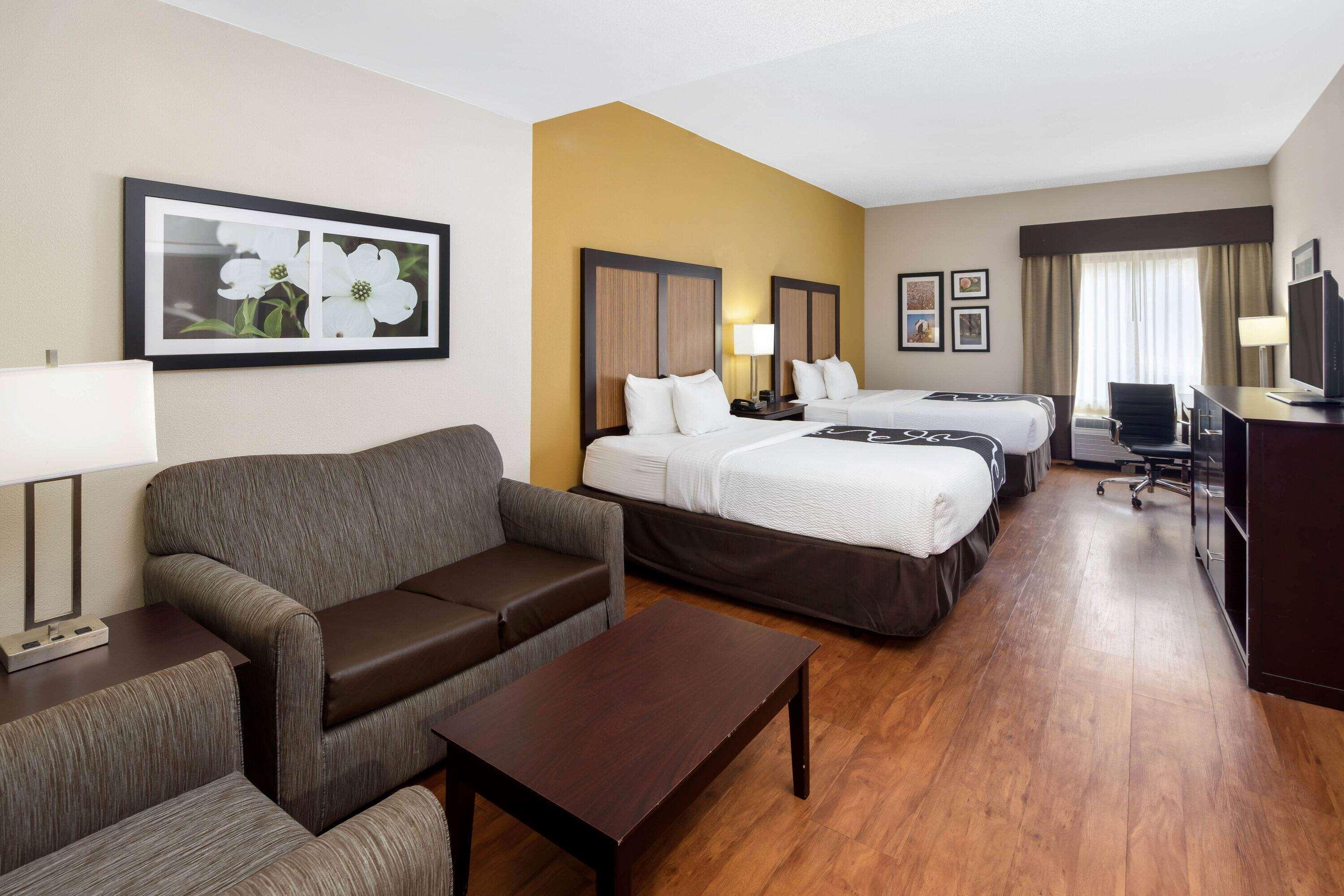 La Quinta By Wyndham Lagrange / I-85 Hotel Buitenkant foto