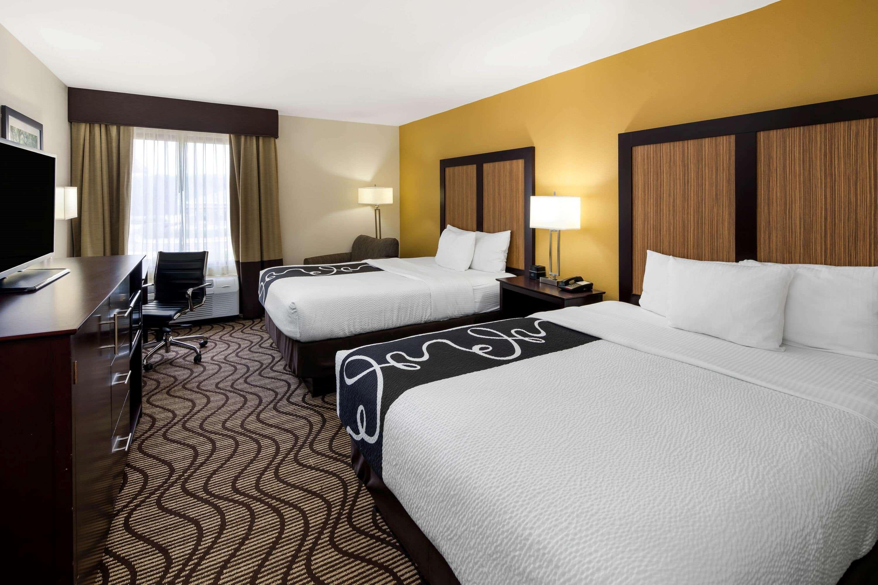 La Quinta By Wyndham Lagrange / I-85 Hotel Buitenkant foto