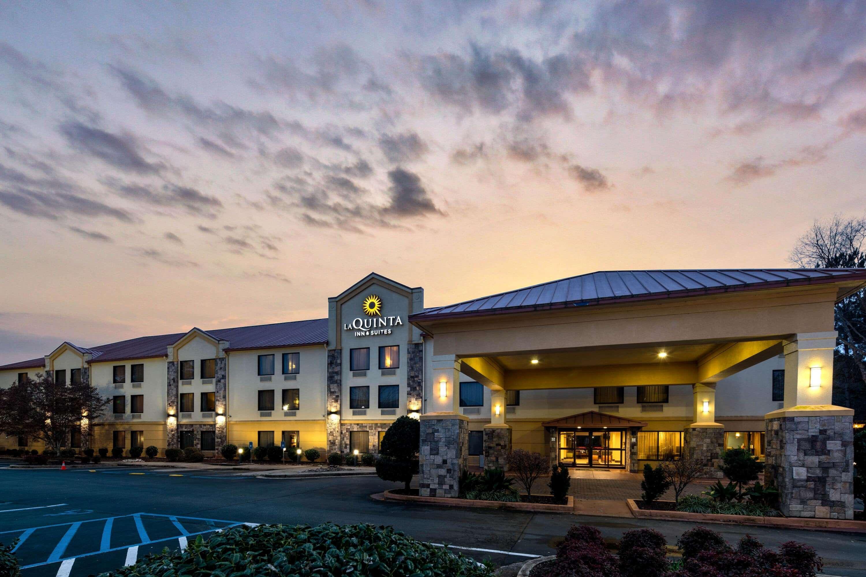 La Quinta By Wyndham Lagrange / I-85 Hotel Buitenkant foto
