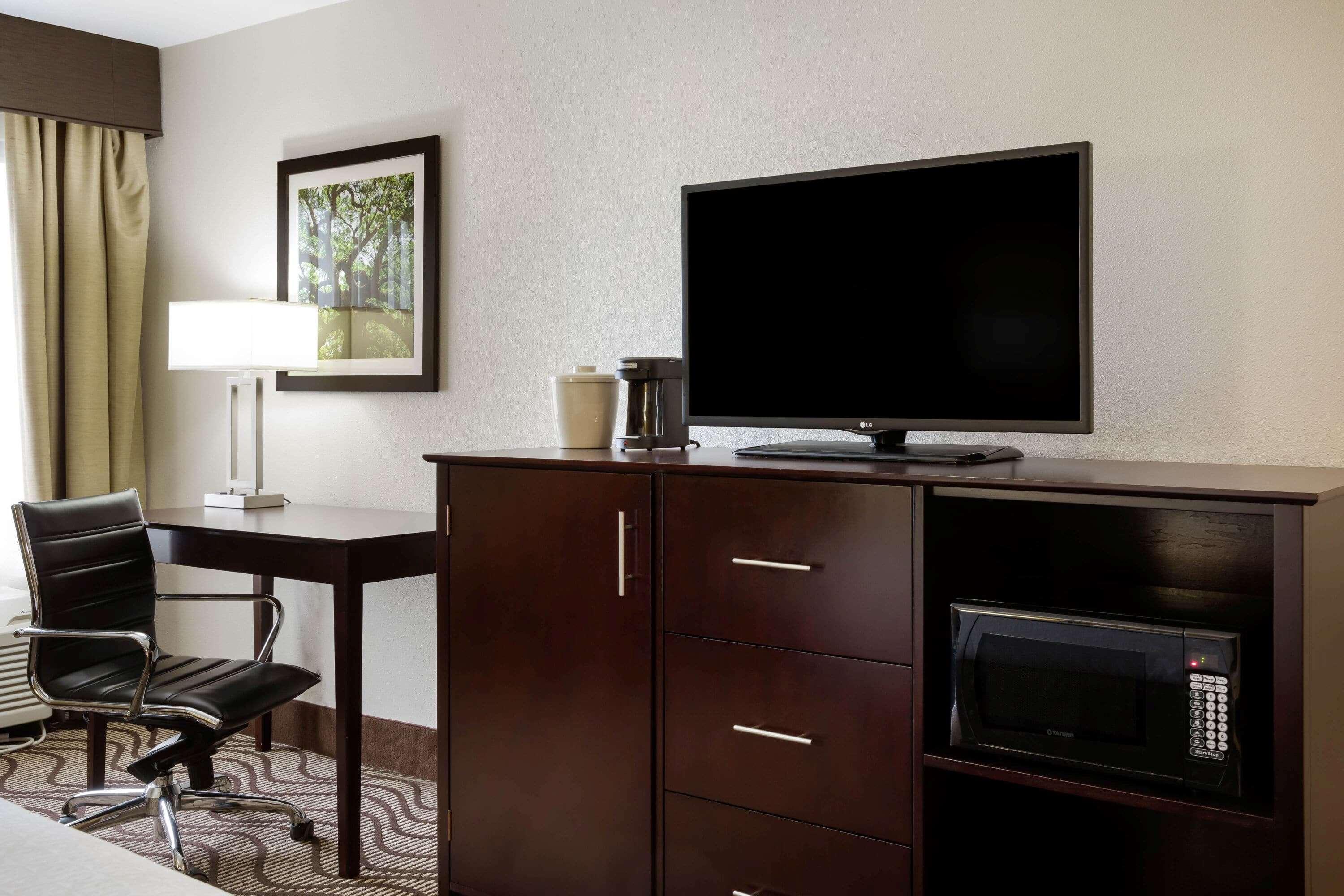 La Quinta By Wyndham Lagrange / I-85 Hotel Buitenkant foto